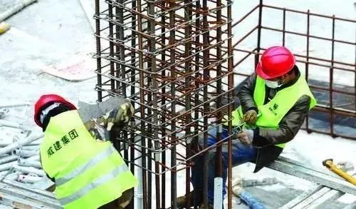 威海乳山口跨海大桥施工新进展 通车后青岛车程预计节省一小时